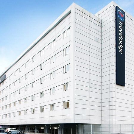 แทรเวลลอดจ์ ลอนดอน เฟลแทม Hotel Feltham ภายนอก รูปภาพ